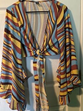 SHEIN Striped Tie-Front Crop Top in Blue, Yellow, Brown